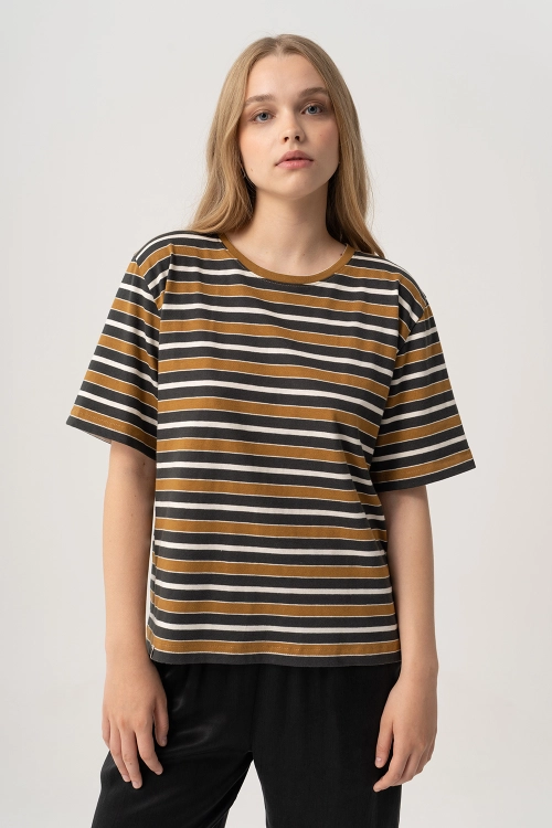 Tshirt_OVERSIZE_DUST_08.jpg